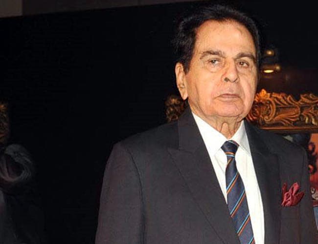 Dilip Kumar’s first income was from selling sandwiches in Pune, Raj Kapoor visited stall later