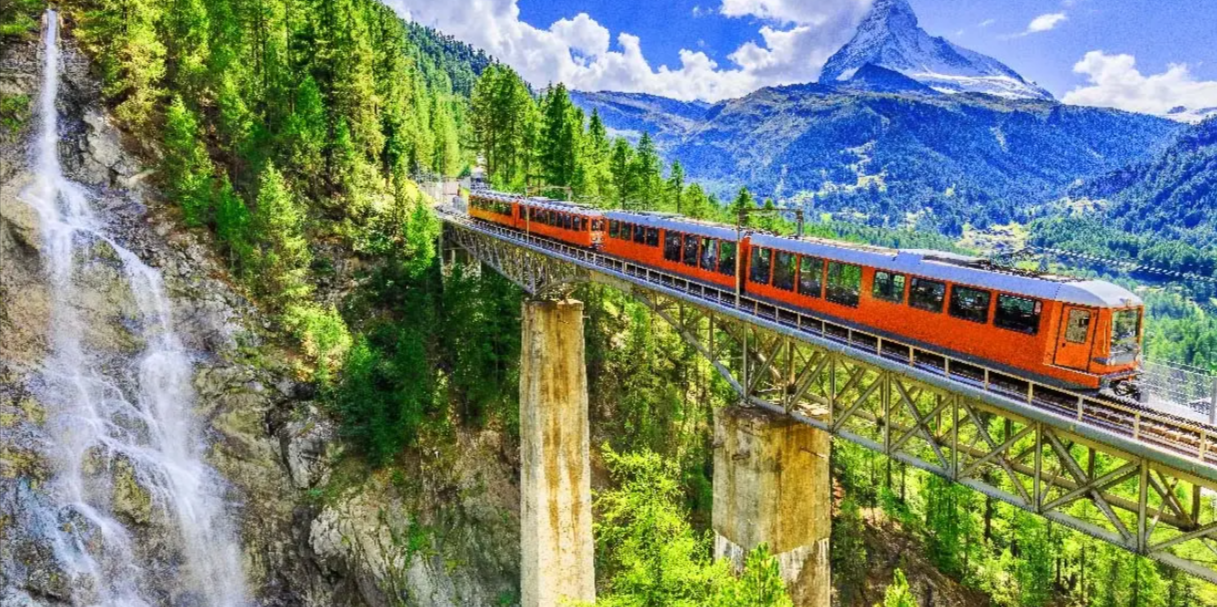 Swiss mountain train